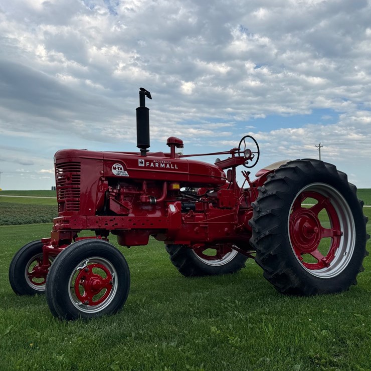 #5588 • Farmall M-TA