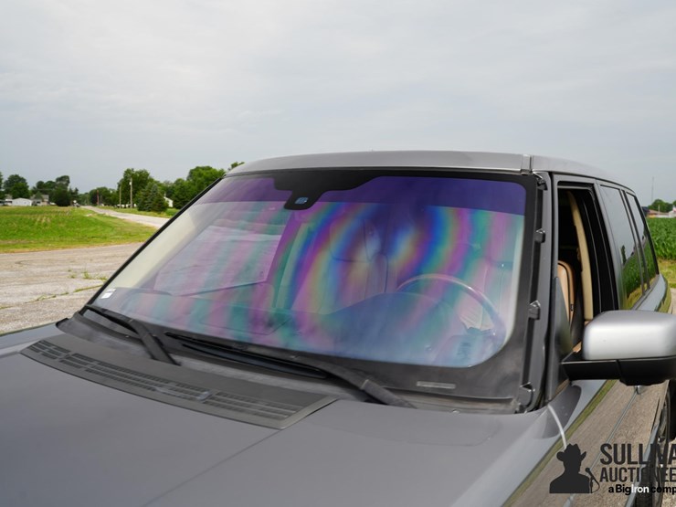 2012-land-rover-range-rover-image-13
