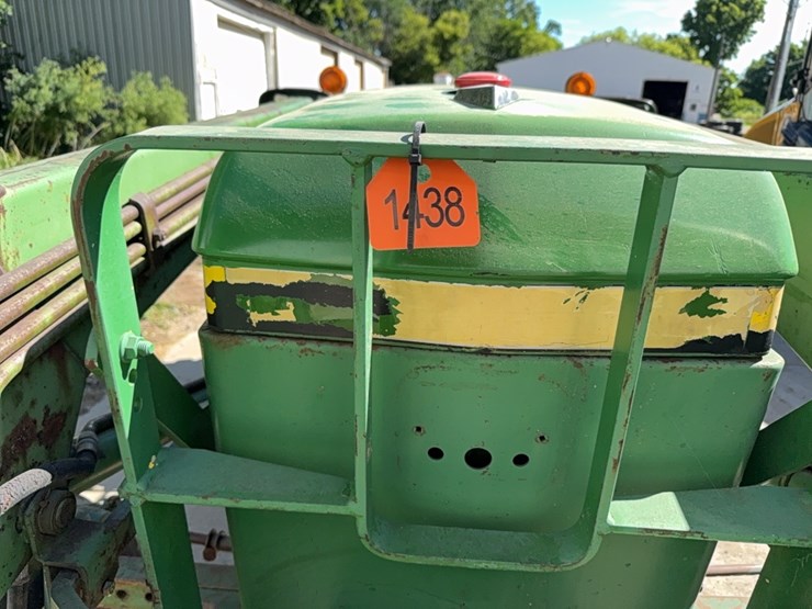 john-deere-2640-image-3