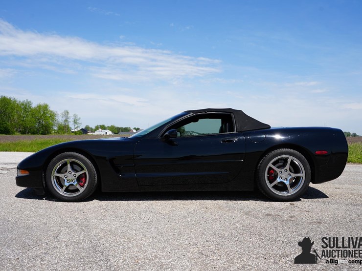 run-#74---2001-chevrolet-corvette-convertible-image-8