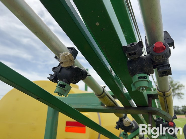 summers-90’-2-pt-pull-type-sprayer-image-18