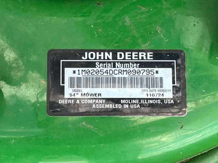 2025-john-deere-2025r-image-40