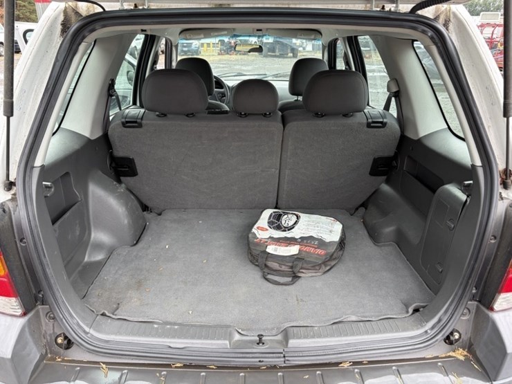 2007-ford-escape-image-18