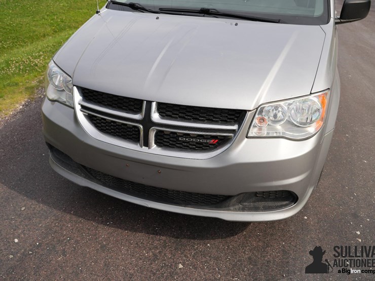 2017-dodge-grand-caravan-image-9