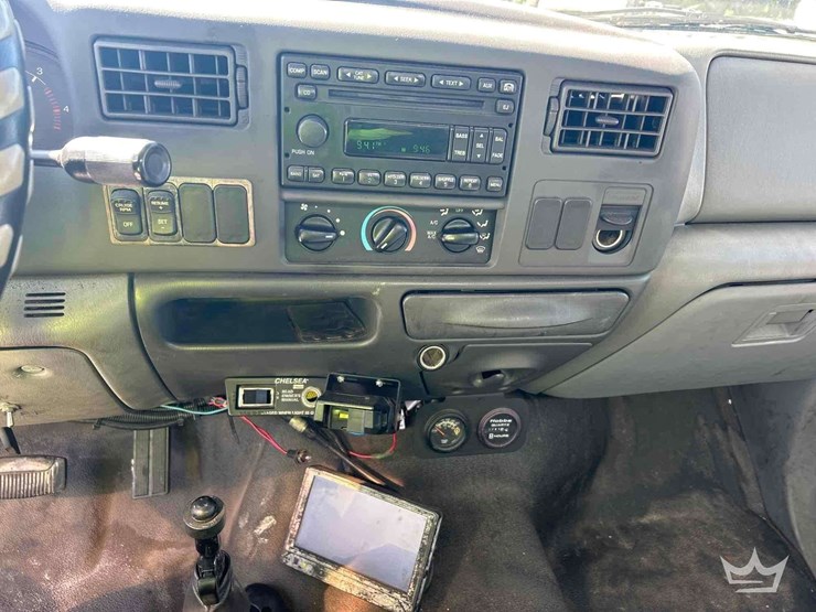 2008-ford-f750-image-29
