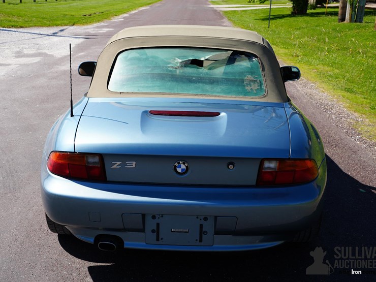 run-#174---1998-bmw-z3-convertible-image-7