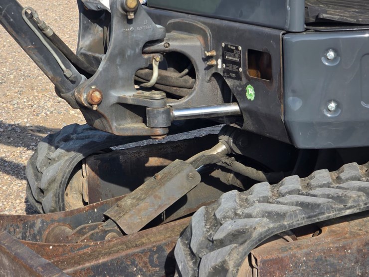 bobcat-e26-image-18