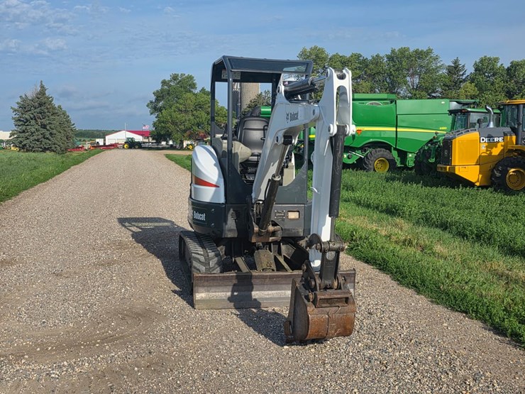 bobcat-e26-image-14