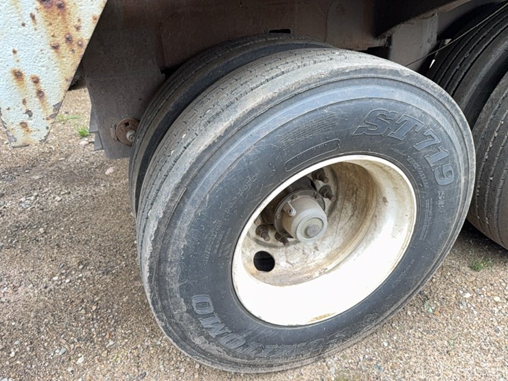 2001-cei-pacer-bulk-body-trailer-image-12