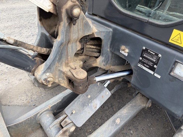 2023-bobcat-e35-image-13
