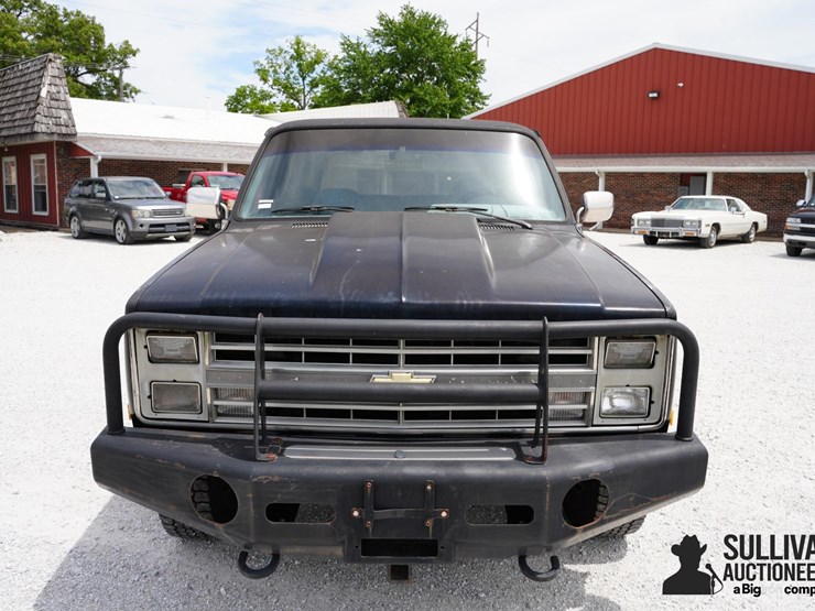 1986-chevrolet-k5-image-2