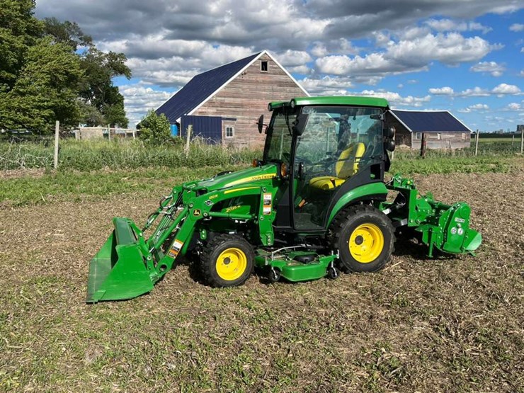 2025-john-deere-2025r-image-5