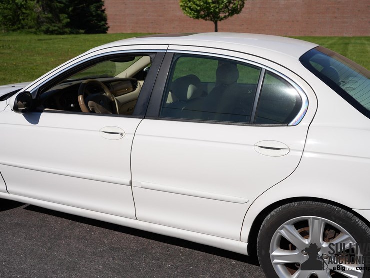 run-#248---2003-jaguar-xtype-sedan-image-16