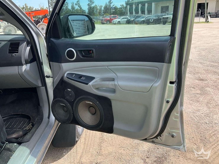 toyota-tacoma-image-21