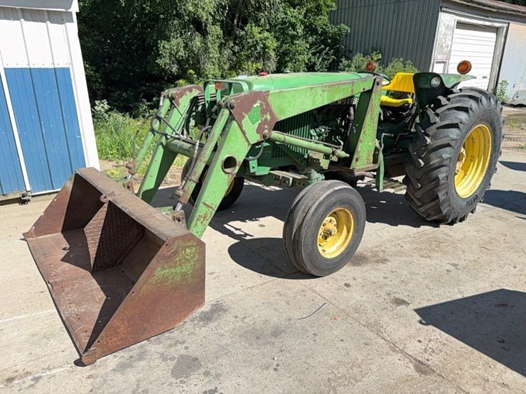 john-deere-2640-image-1
