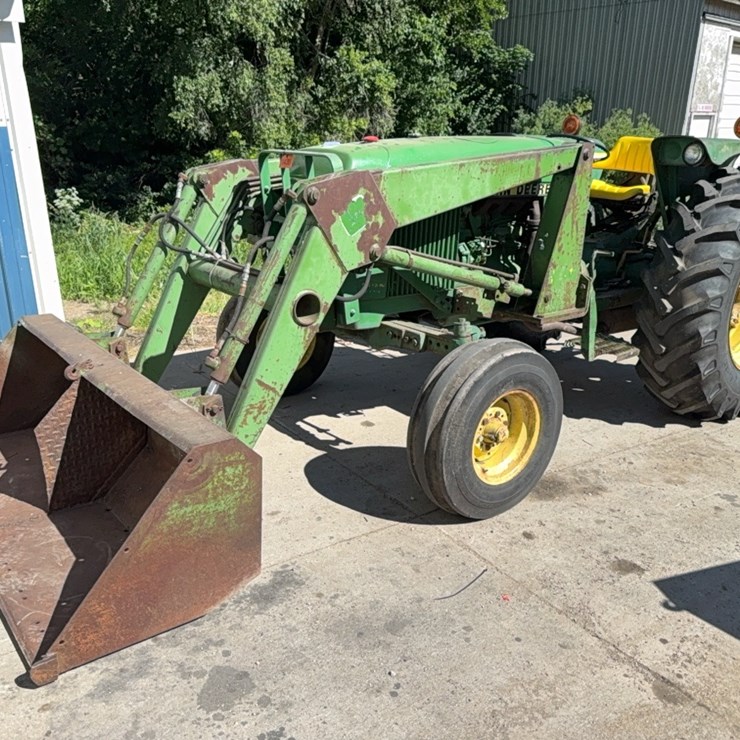 JOHN DEERE 2640