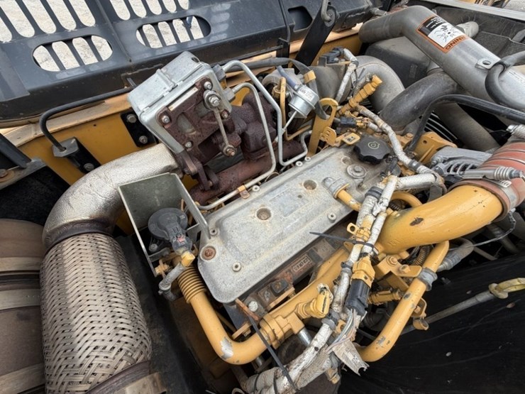 deere-130g-image-30