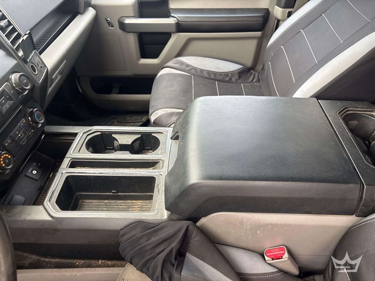 2015-ford-f150-image-17
