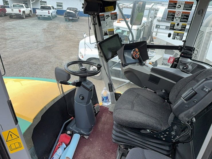 oxbo-4103-dry-applicator-image-28