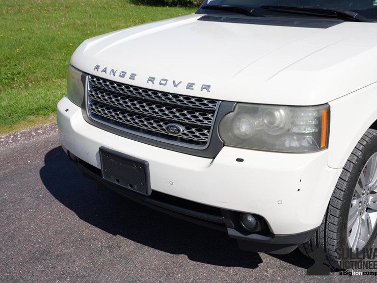 2010-land-rover-range-rover-hse-image-9