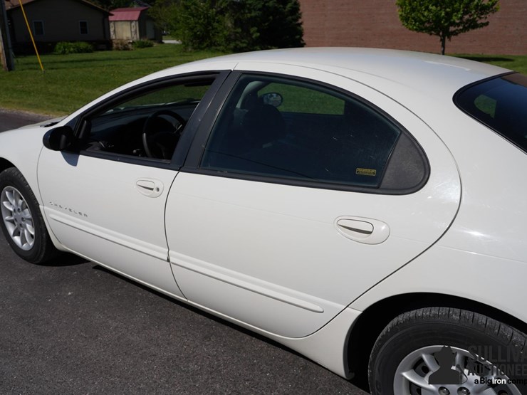 run-#254---1999-chrysler-concorde-sedan-image-15