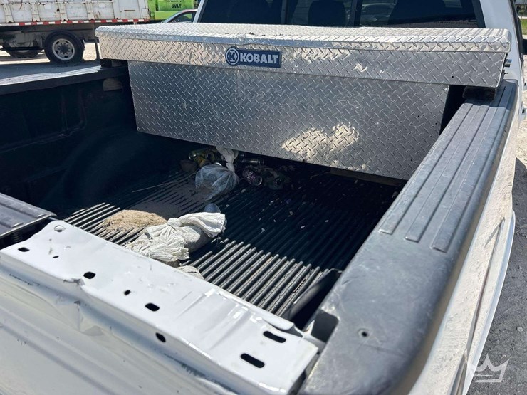 2013-ford-f150-image-25