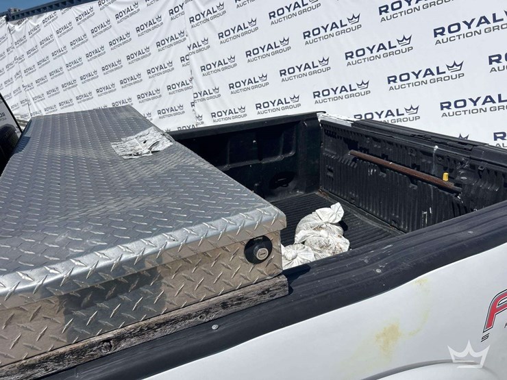 2013-ford-f150-image-21
