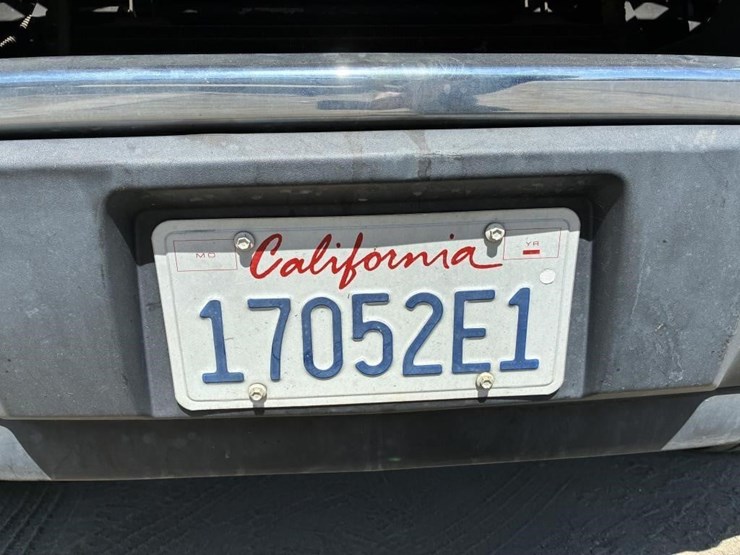 2011-chevrolet-silverado-2500-image-5