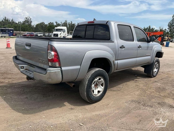 toyota-tacoma-image-3