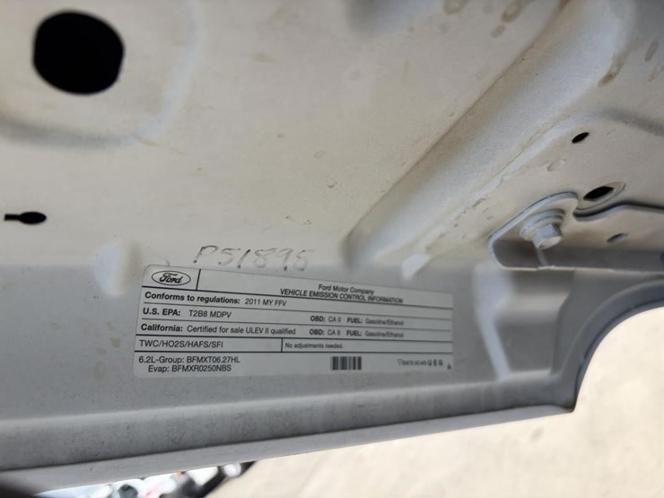 2011-ford-f250-image-9