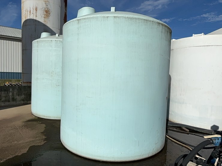 super-star-10,000-gal-poly-tank-image-2