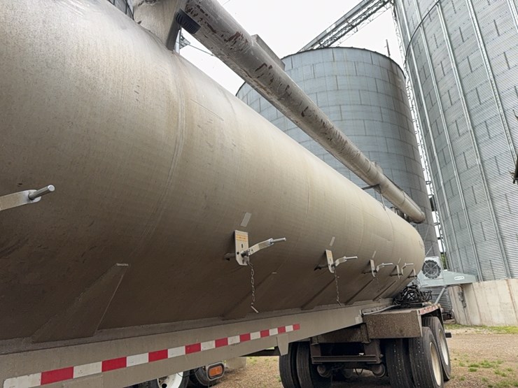 2001-cei-pacer-bulk-body-trailer-image-9