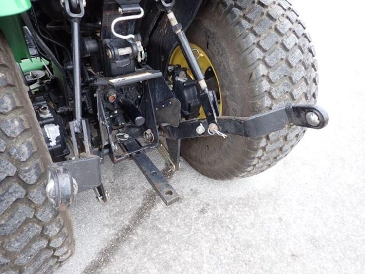 john-deere-200-image-47