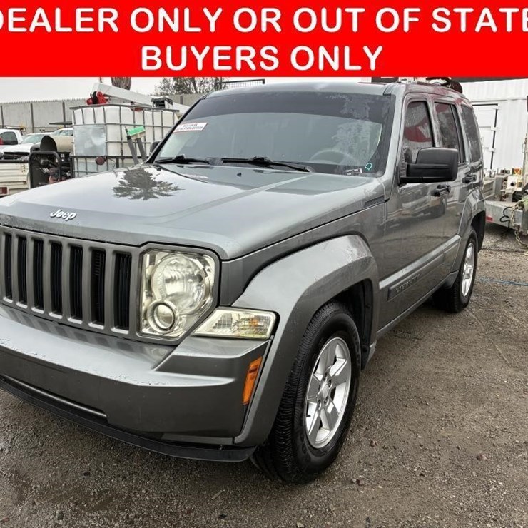 2012 JEEP LIBERTY SPORT