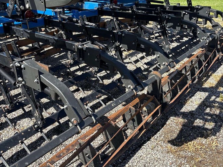 2024-landoll-877-image-15