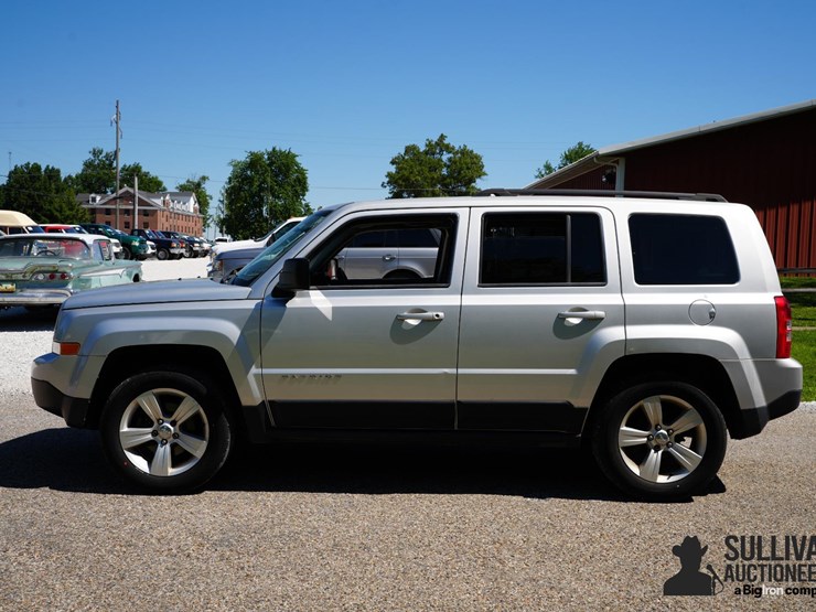 2014-jeep-patriot-image-8