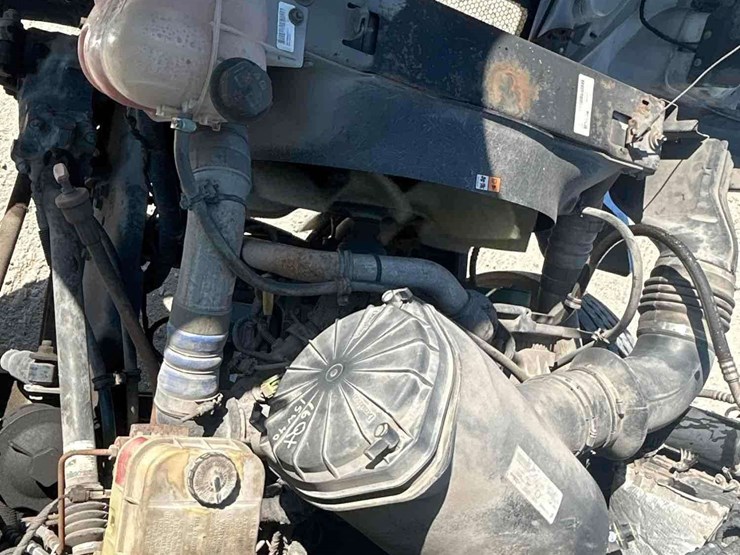 2008-ford-f750-image-8