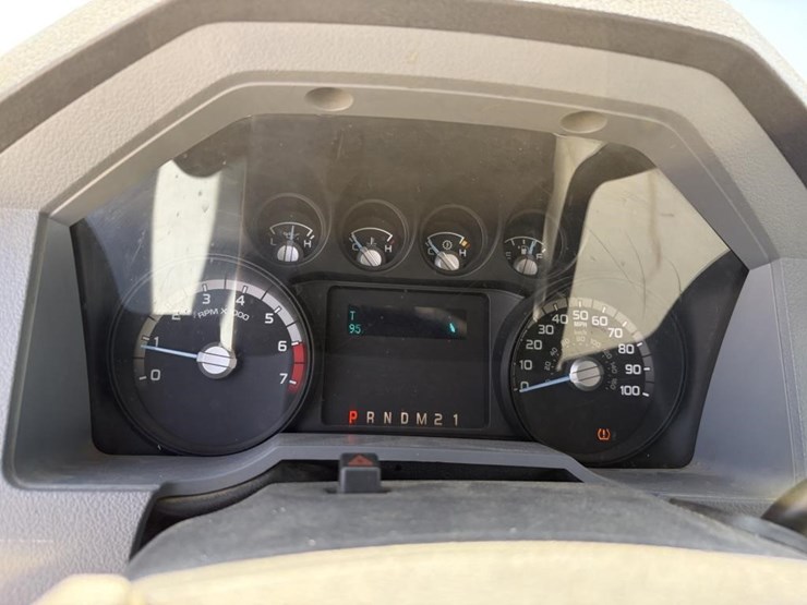 2011-ford-f250-image-16