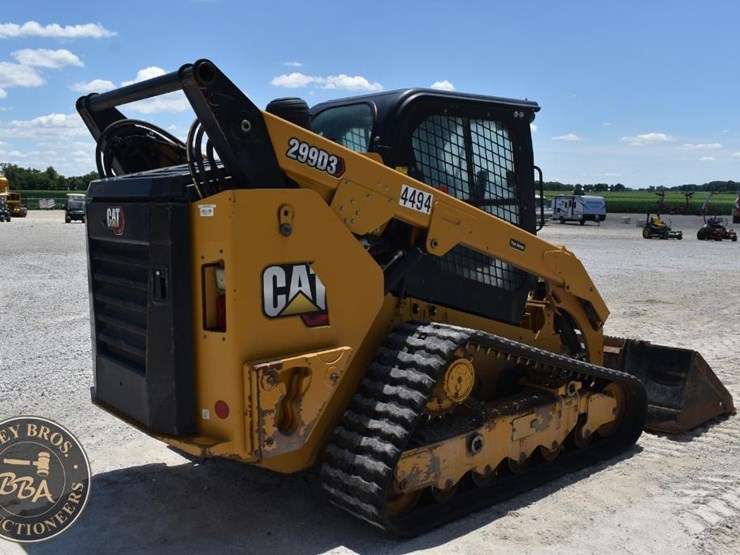 2023-caterpillar-299d3-image-5