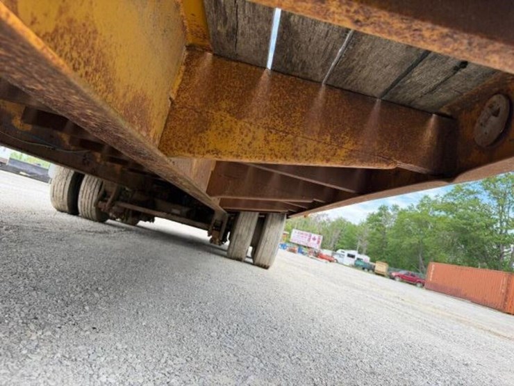 1996-eager-beaver-20-ton-t/a-equipment-trailer-112-image-12