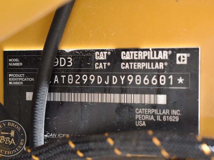 2022-caterpillar-299d3-image-44