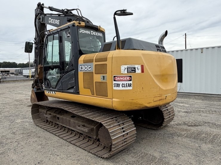 deere-130g-image-6