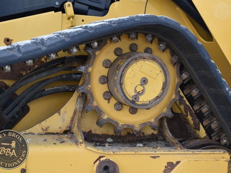 2022-caterpillar-299d3-image-28