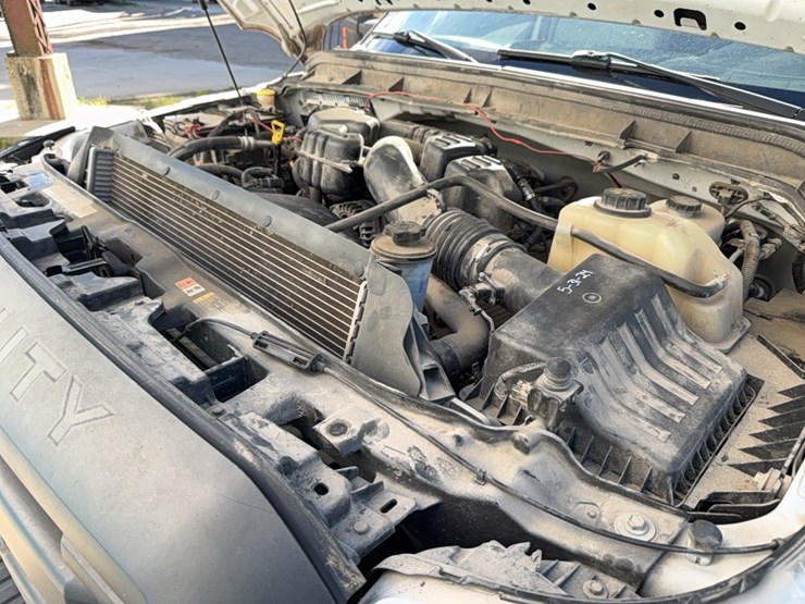 2016-ford-f350-image-8