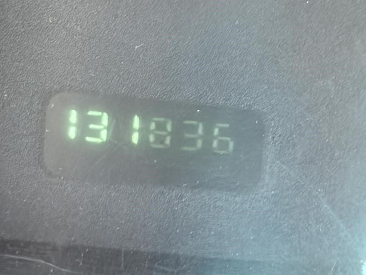 2001-dodge-2500-image-15