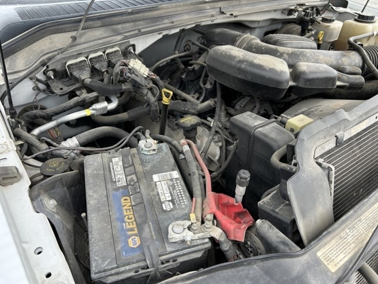 2010-ford-f250-xl-image-39
