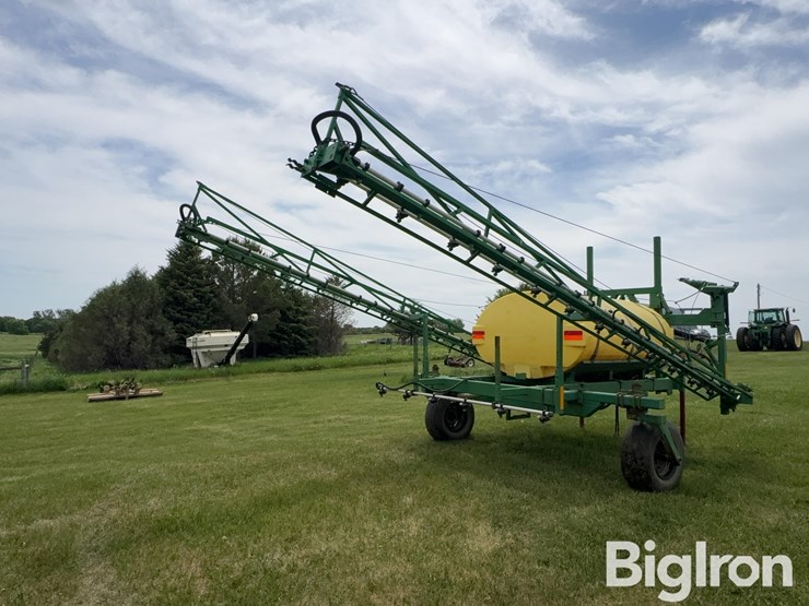summers-90’-2-pt-pull-type-sprayer-image-1