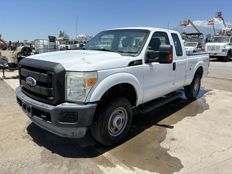 2011-ford-f250-image-1