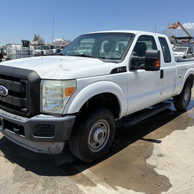 2011 FORD F250