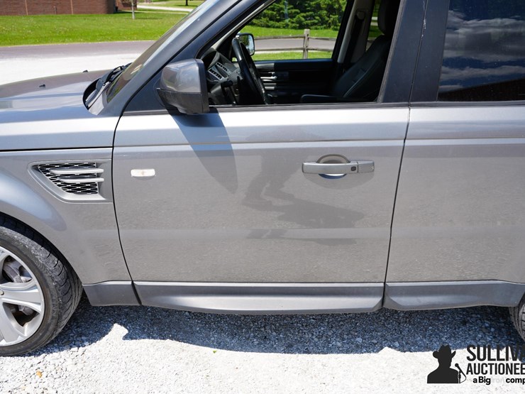 2011-land-rover-range-rover-image-16